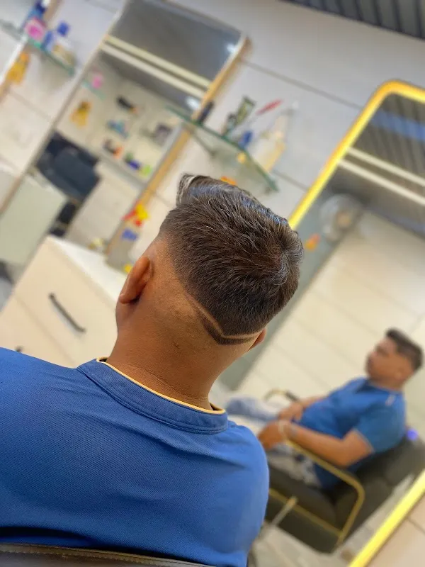 The Best 11 unisex Salon
