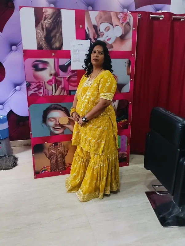 Golden Beauty Makeup Academy