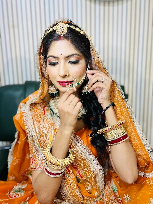 Golden Beauty Makeup Academy