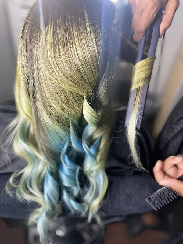 Hair I Am