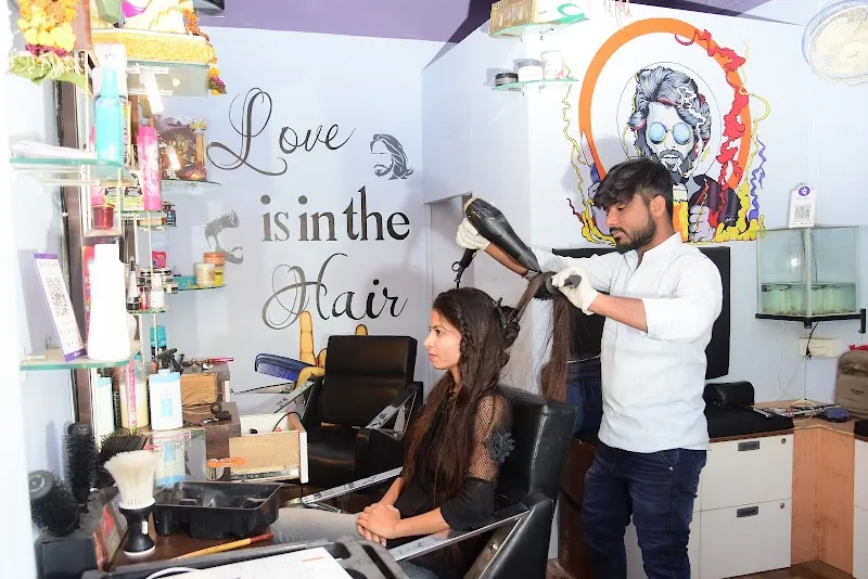 Mr. & Mrs. Barber Unisex Family Salon