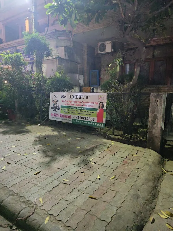 Yoga & Diet by Ritu Bhandari, Nutritionist & Dietician
