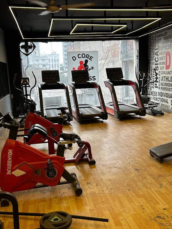 D CORE FITNESS