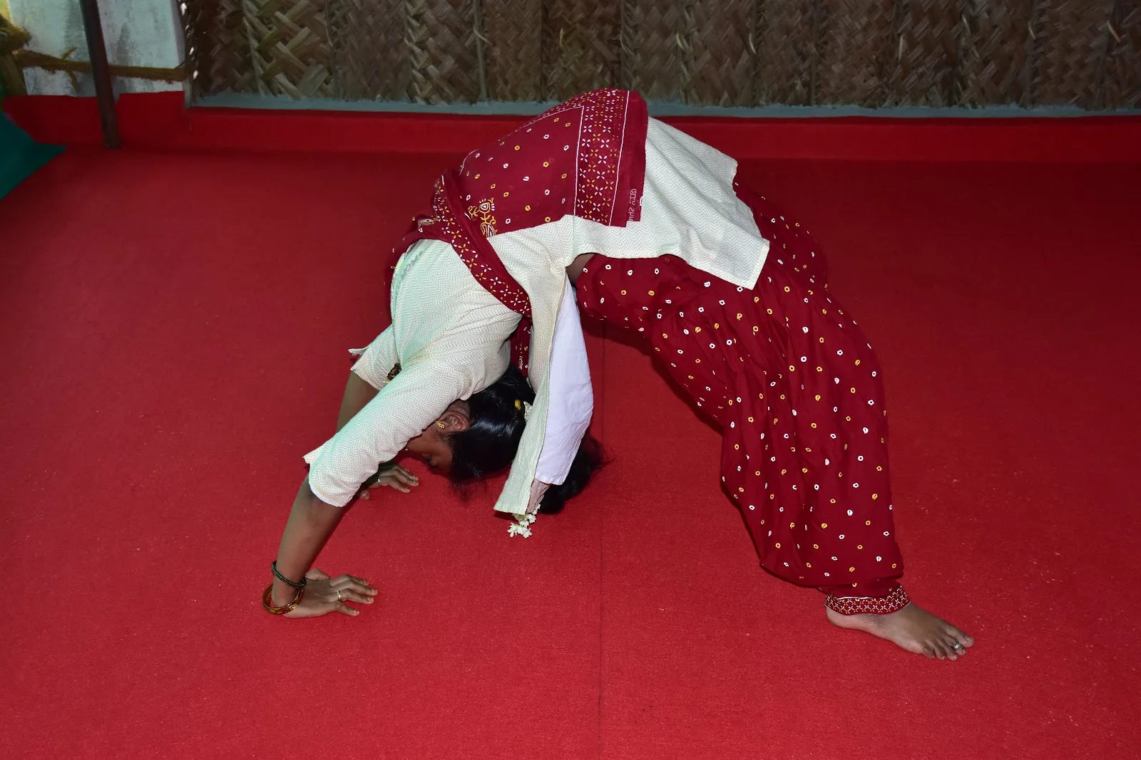 Aanantha Yoga and Meditation Centre Pvt Ltd - Mugalivakkam (Madanandhapuram main road))