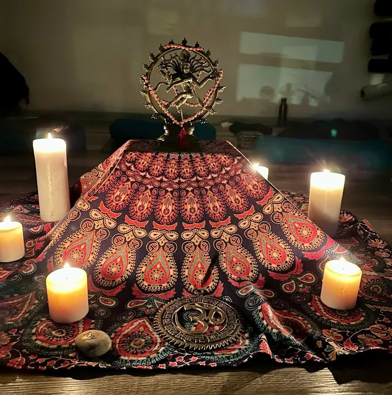 Living Yoga