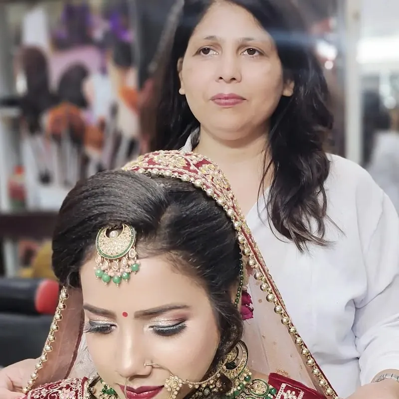 Unique Star Beauty Salon