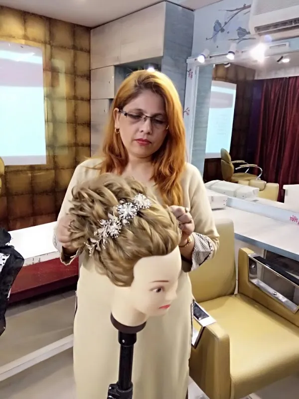 Unique Star Beauty Salon