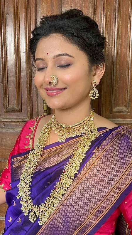 Aparna Ambarkar (Aboli) makeover and beauty salon