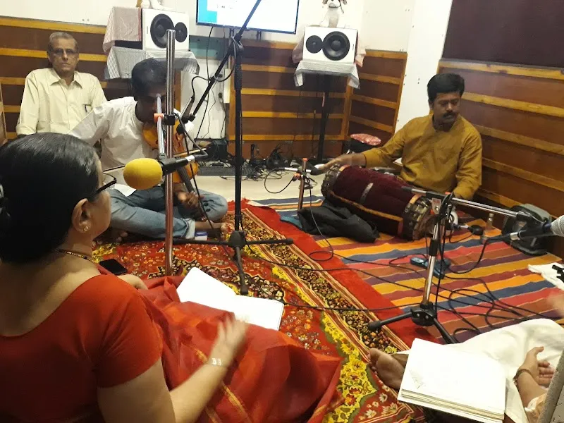 DYNAMIC PRODUCTIONS
