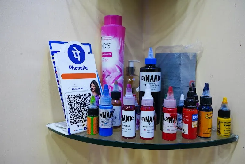 Looks Tattoo Studio