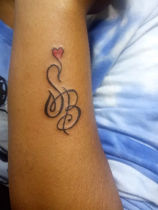 Looks Tattoo Studio