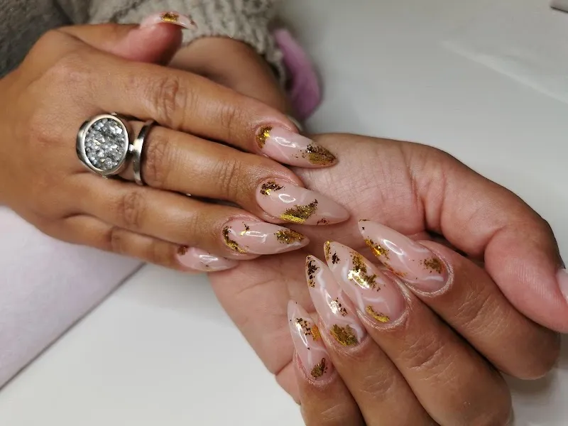 Beauty Studio S - Skönhetssalong Sundbyberg