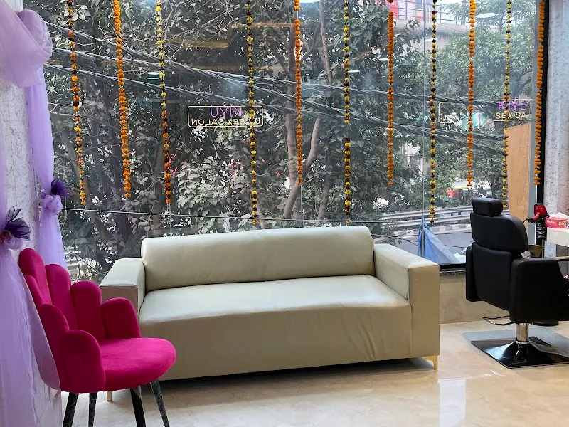 KIYU UNISEX SALON - NEW MANGLAPURI