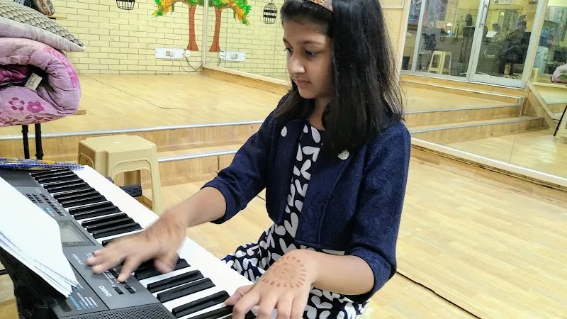 Pauls Music Art & Dance Class Studio