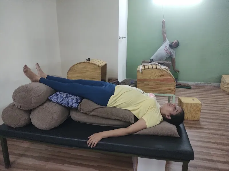 HANI'S YOGA STUDIO