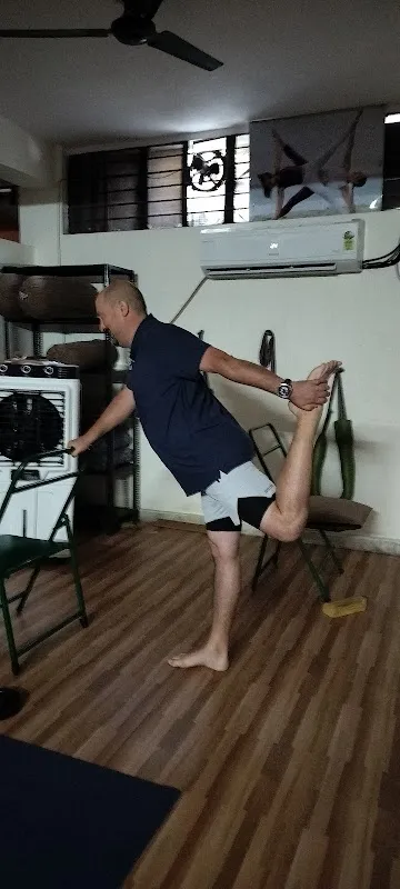 HANI'S YOGA STUDIO