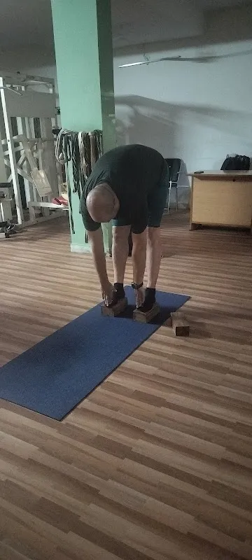 HANI'S YOGA STUDIO