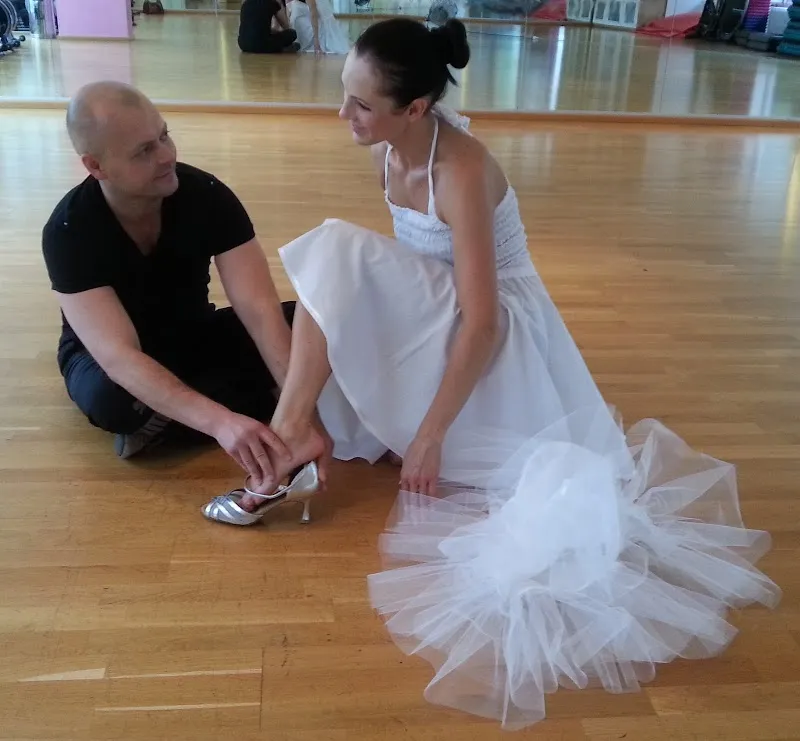 "Dance with me!" Dance school in Berlin