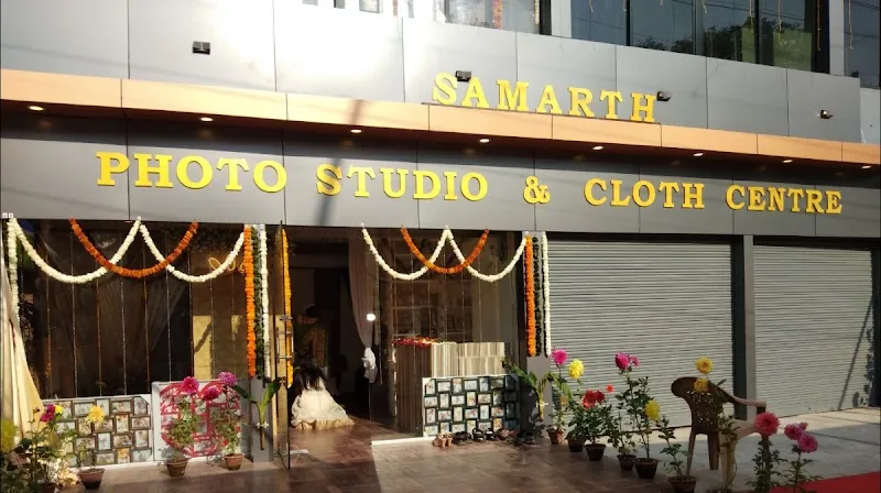 Samarth Photo Studio & Cloth Centre