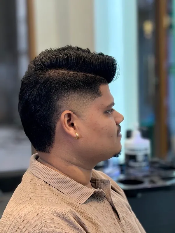 Mr. Jayunisex salon