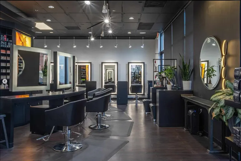 Salon Biyoshi