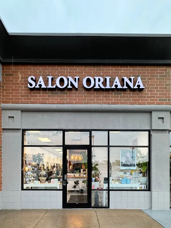 Salon Oriana