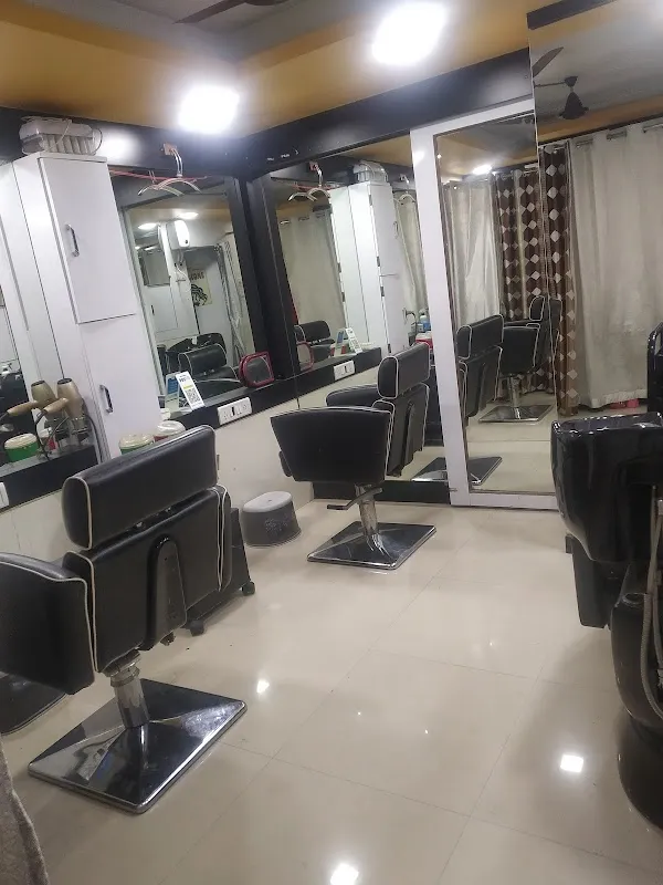 Oasis Ladies Beauty Salon And Nail Bar