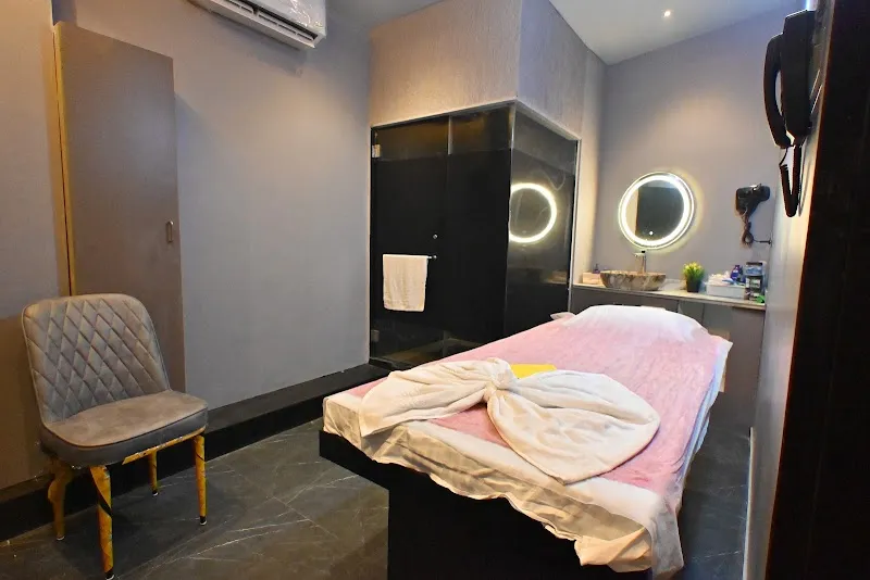 Arya Spa