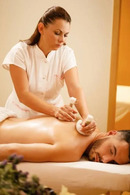Sun Wellness Spa and massage in Paharganj