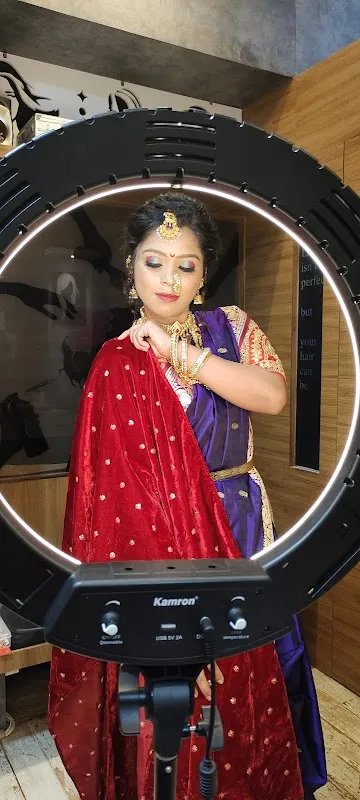 Phoenix beauty parlour Ajara
