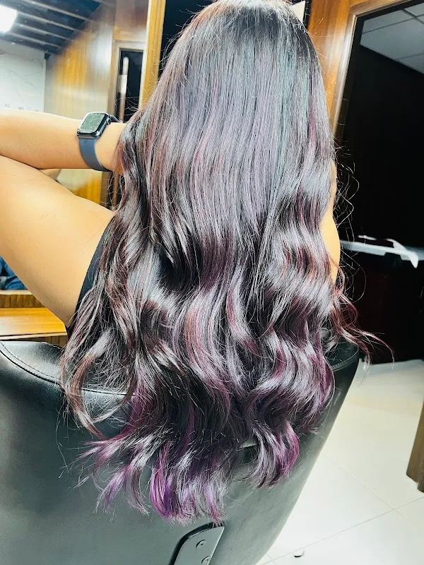 Essensuals by Toni&Guy Hairdressing Salon, Kempapura