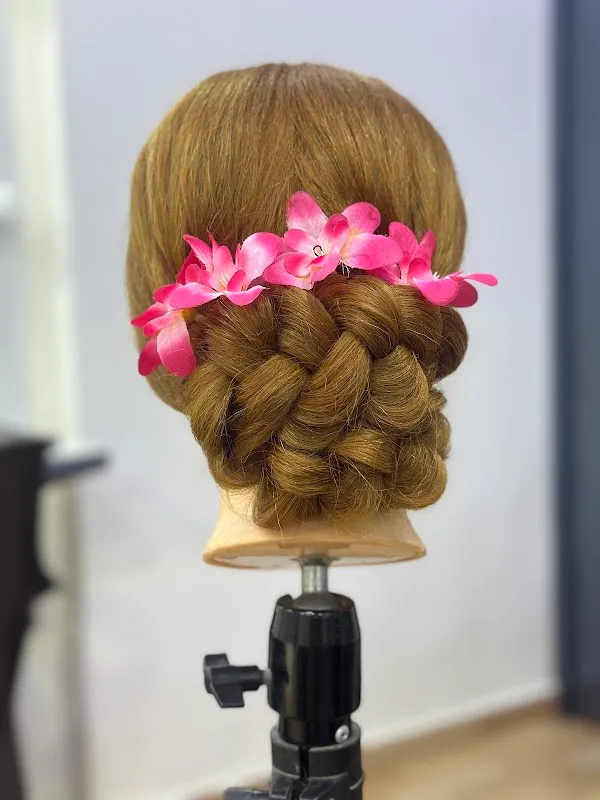Stylon Studio Hair & Beauty Salon And ACademy,salon for women
