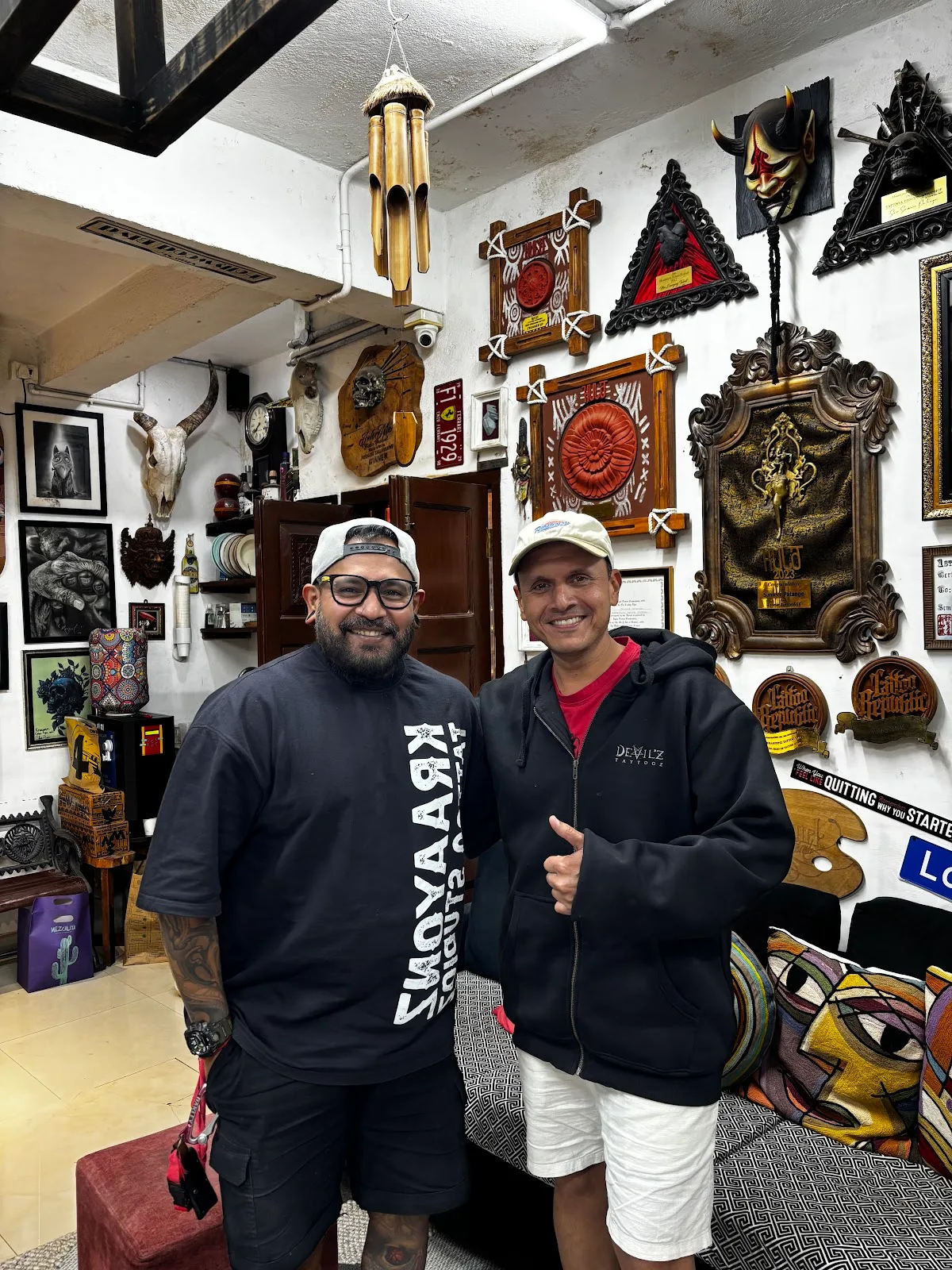 Kraayonz Tattoo and Piercing Studio