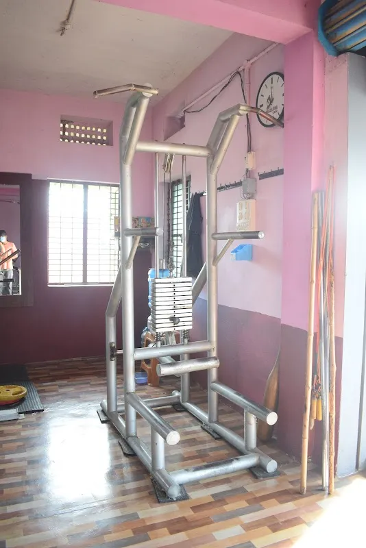 MUSCLE Fitness Gym