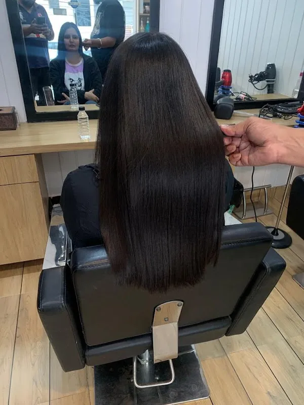Hair Zone Salon - Rajouri Garden