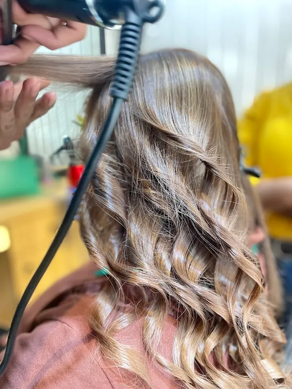 Hair Zone Salon - Rajouri Garden