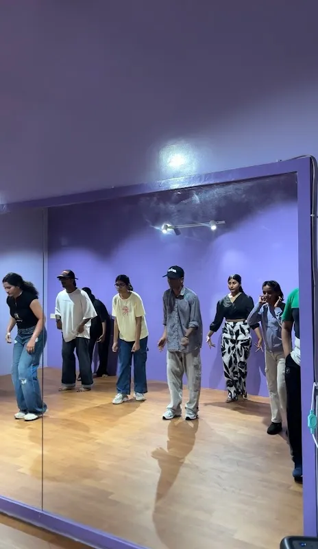 Dream Big Dance Academy| Dance Classes Dadar |