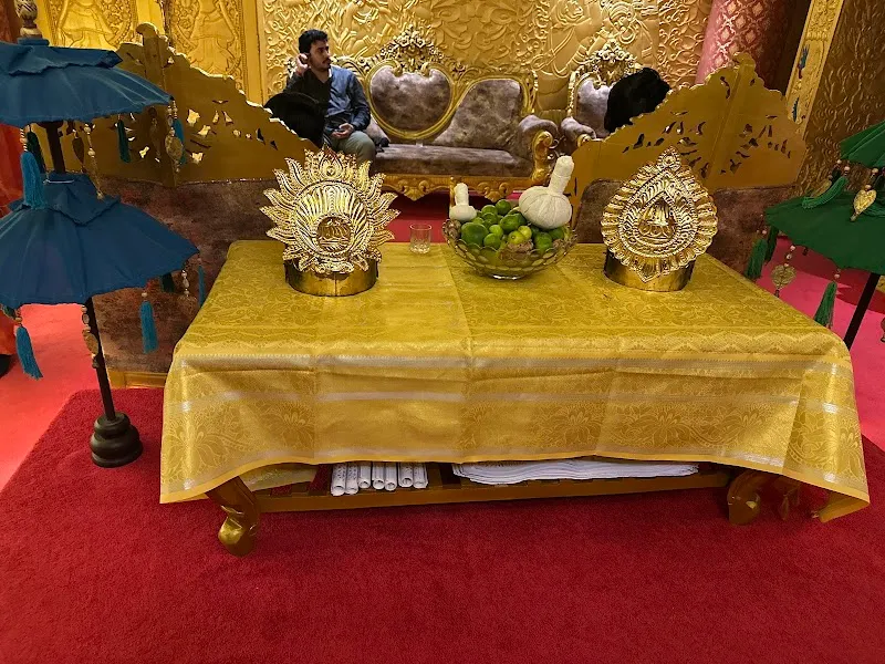 E SPA Annanagar