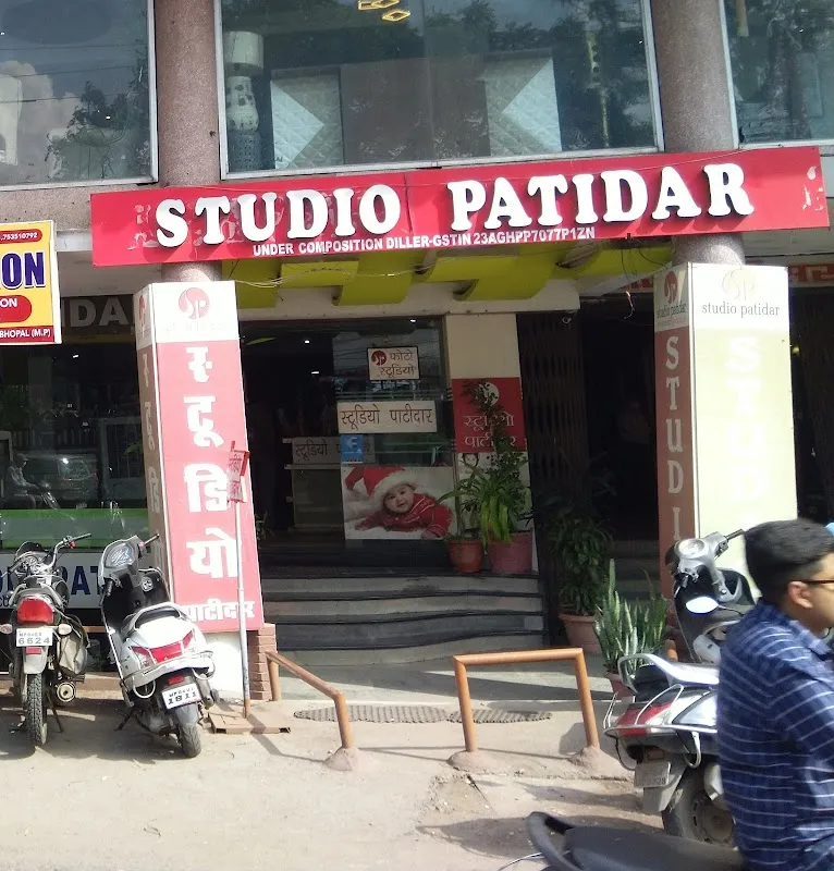 Studio Patidar & Color Lab