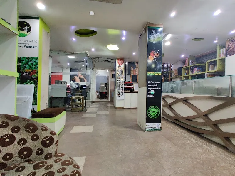 Studio Patidar & Color Lab
