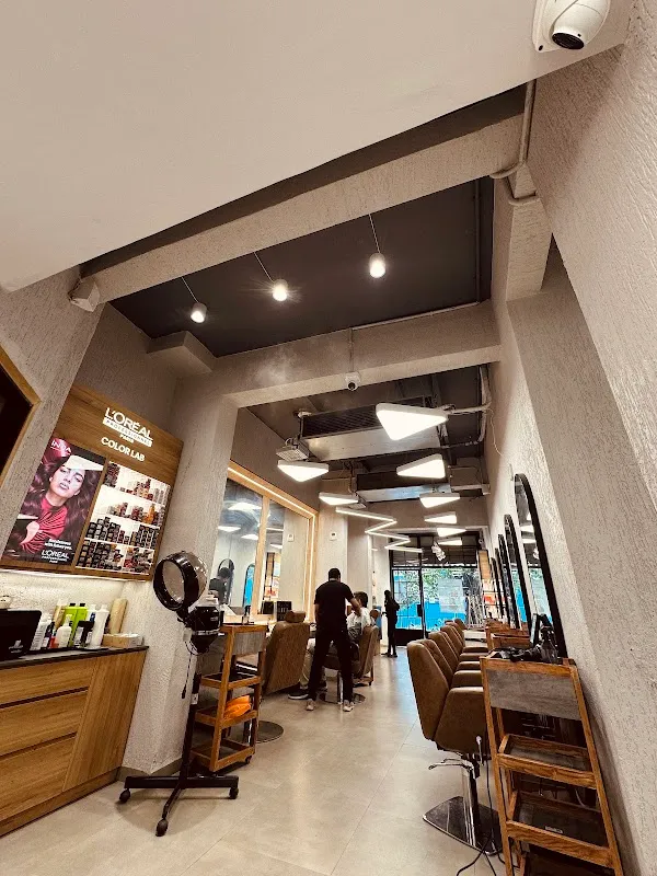Kapils Salon