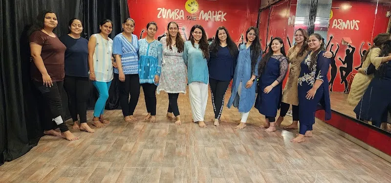 Move with mahek
