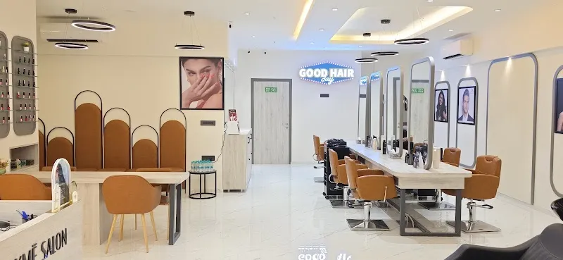 Lakme Salon For Him and Her in Alta Monte, Mumbai