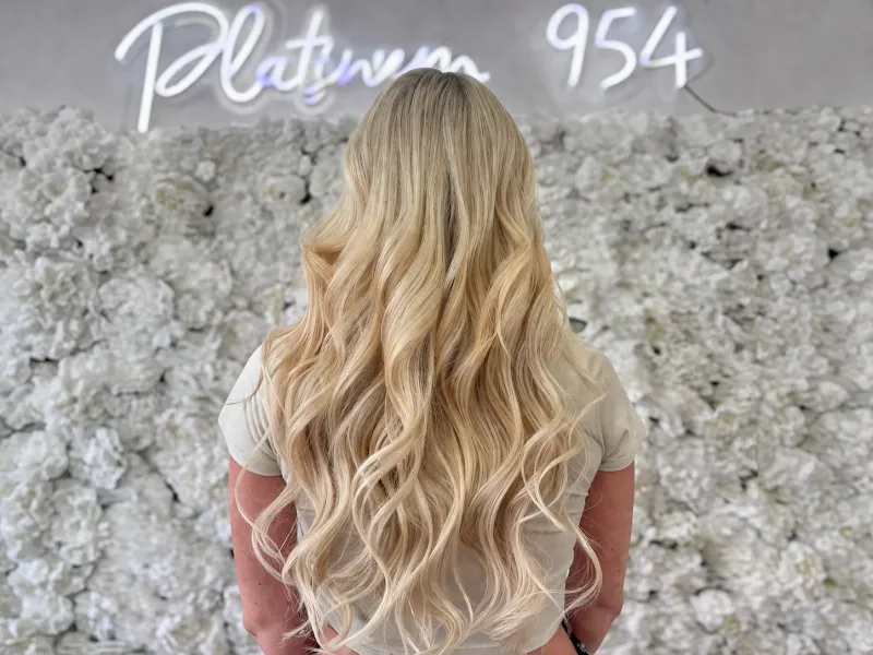 Platinum 954 Hair Salon