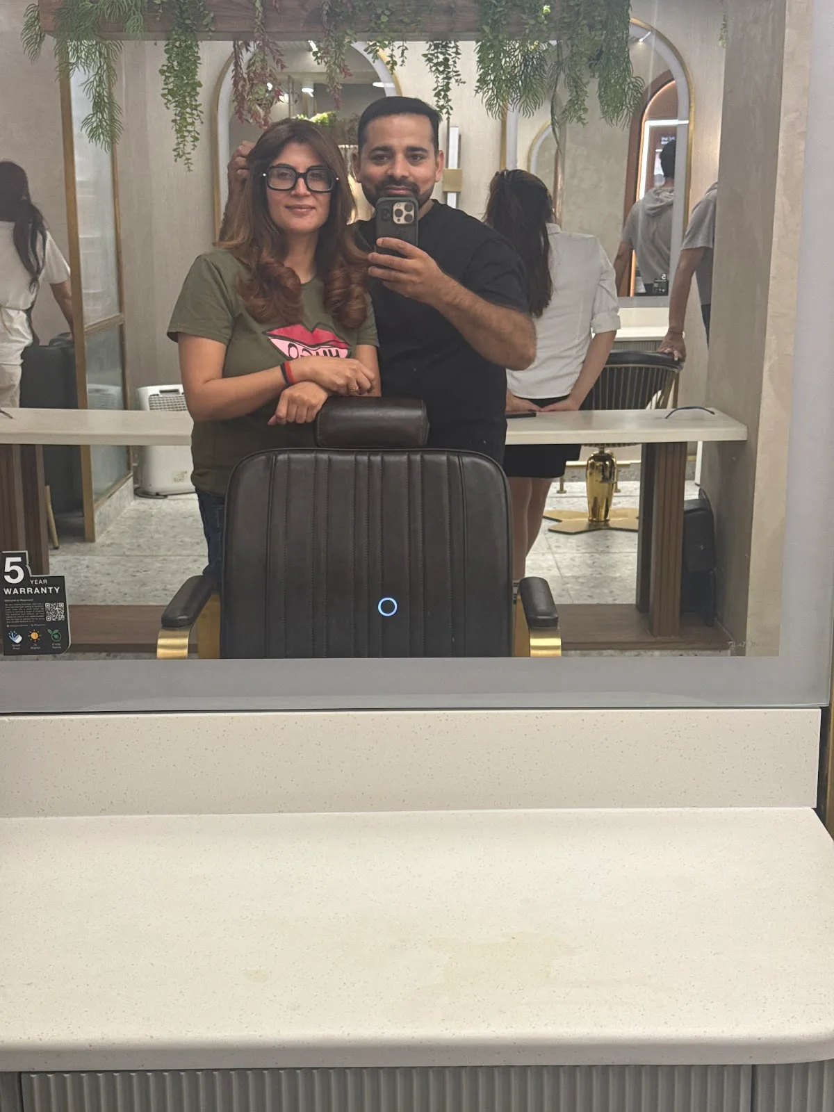 Looks Salon, New Rajinder Nagar