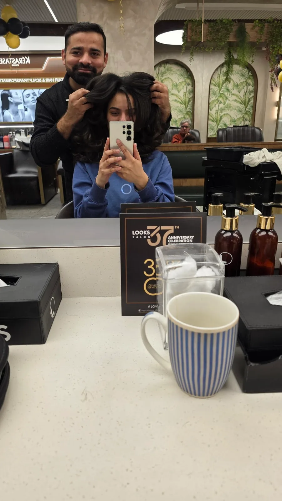 Looks Salon, New Rajinder Nagar