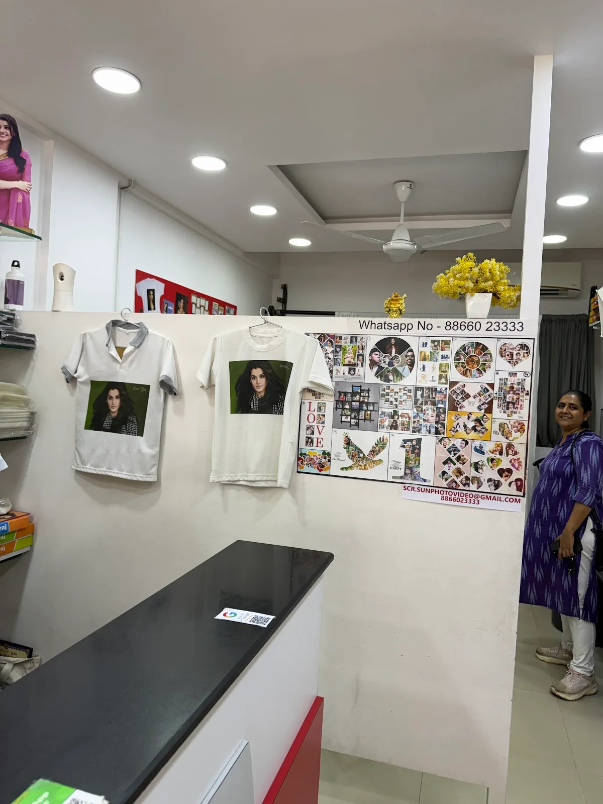 SUN PHOTO (Science City ) Wedding Photographer In Ahmedabad, Photo Frames, Personalized Gifts Items, Photo T-Shirt, Photo Mug