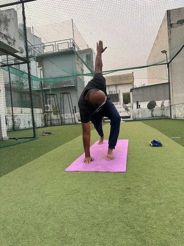 Infinity yoga/ Yoga teacher at home / Yoga Classes in Delhi
