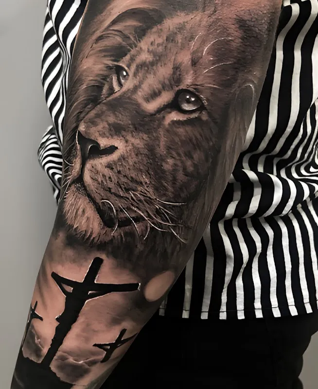 KOSMIC TATTOO GALLERY