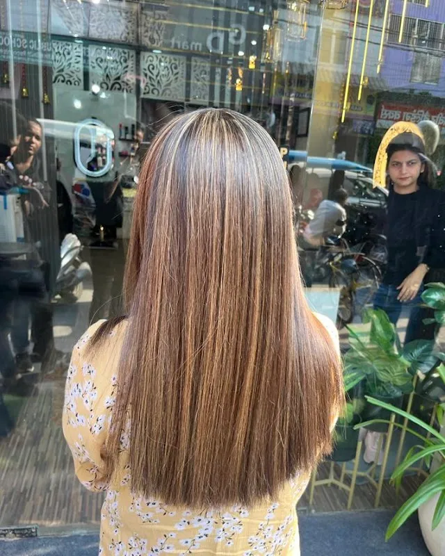 Halo Hair A Unisex Salon